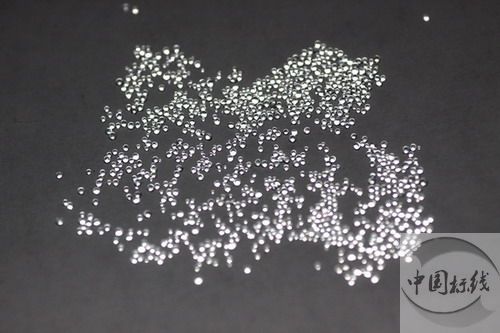 江阳金属表面处理厂喷砂玻璃微珠清理